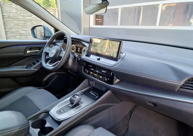 NISSAN Qashqai 1.3 DIG-T MHEV Xtronic N-Connecta