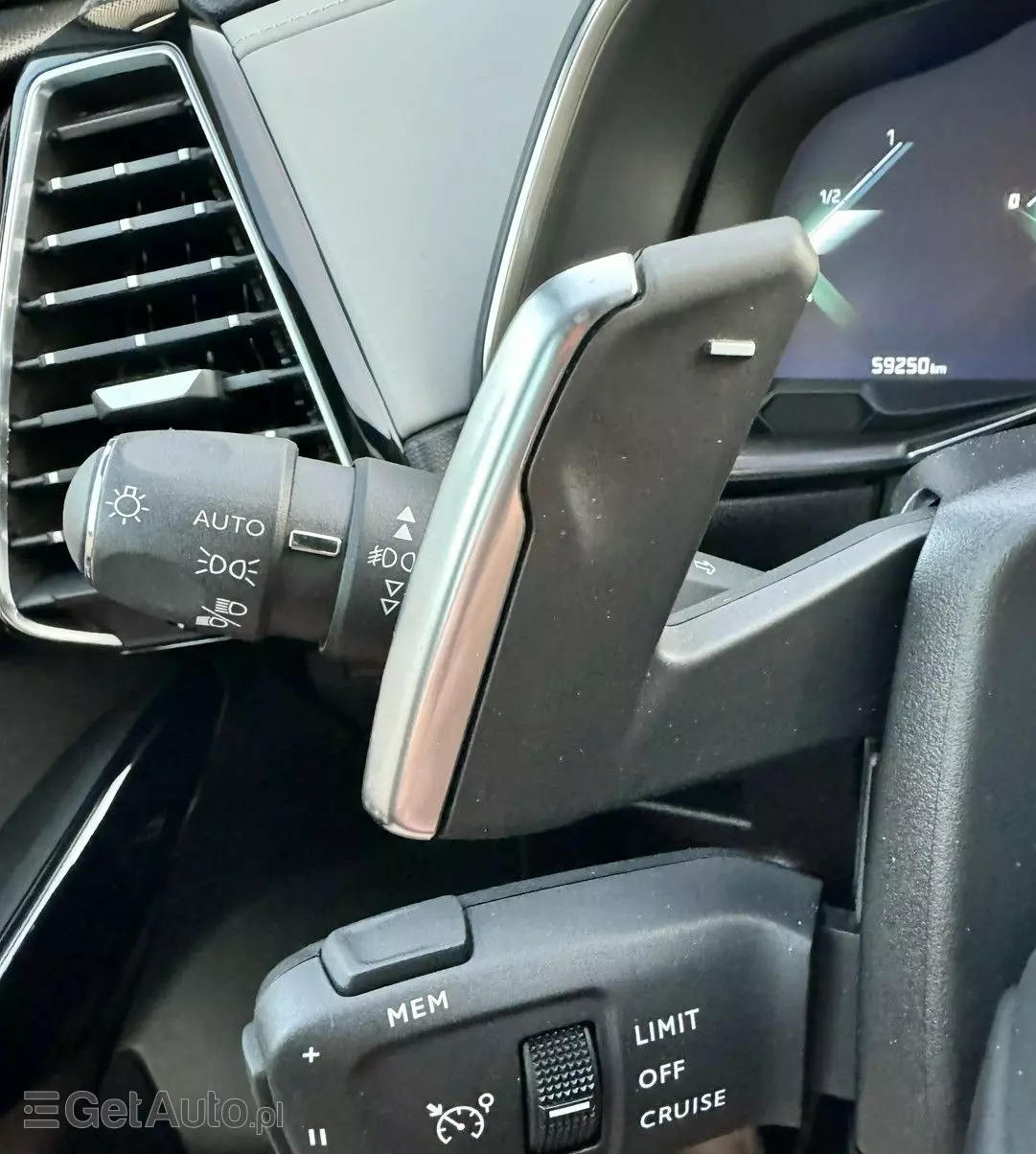 DS AUTOMOBILES DS 7 Crossback 