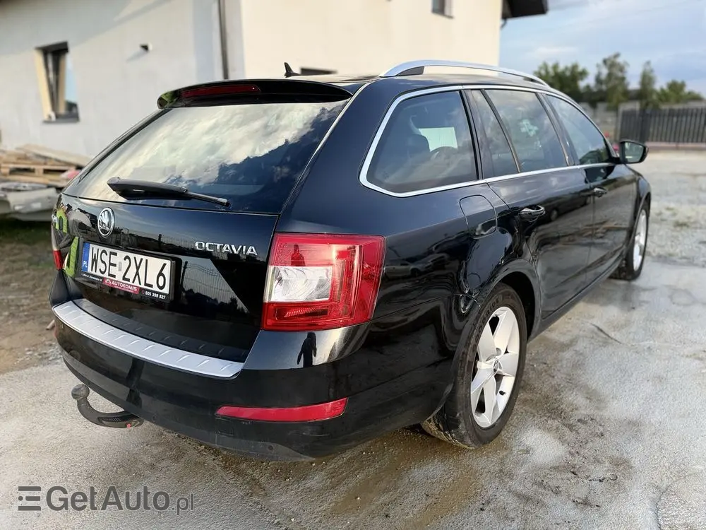 SKODA Octavia 