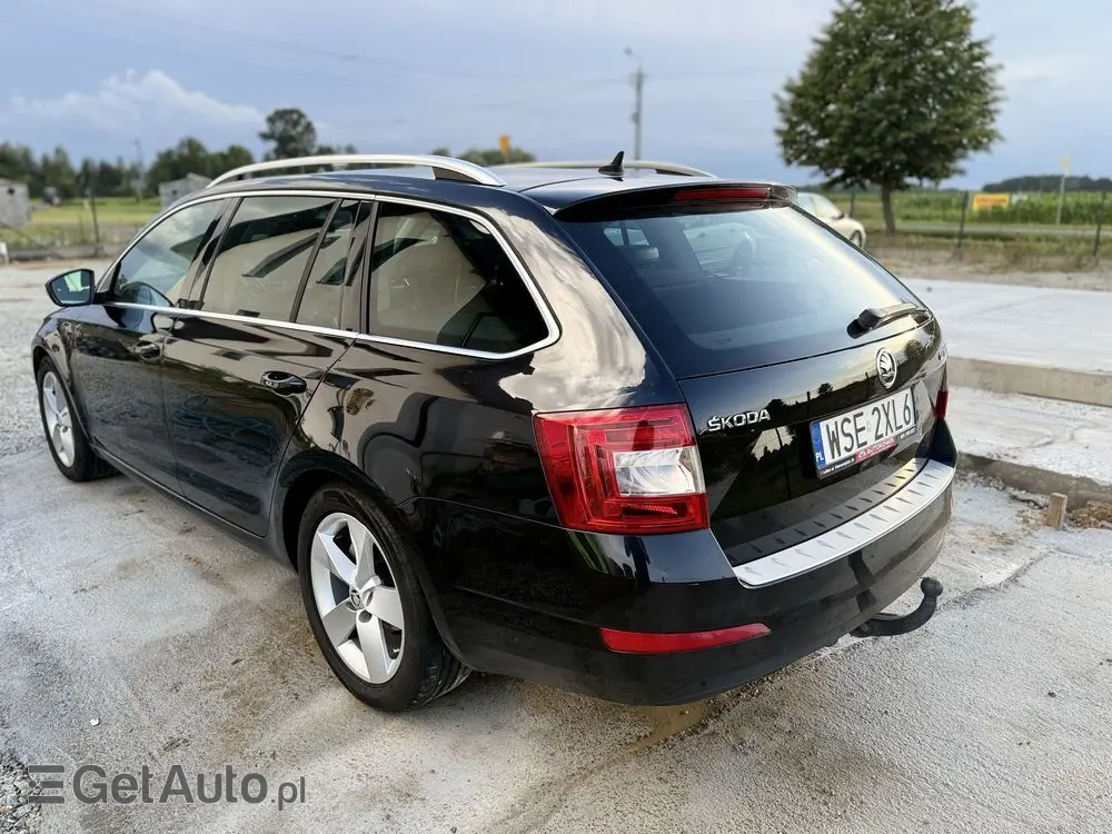 SKODA Octavia 