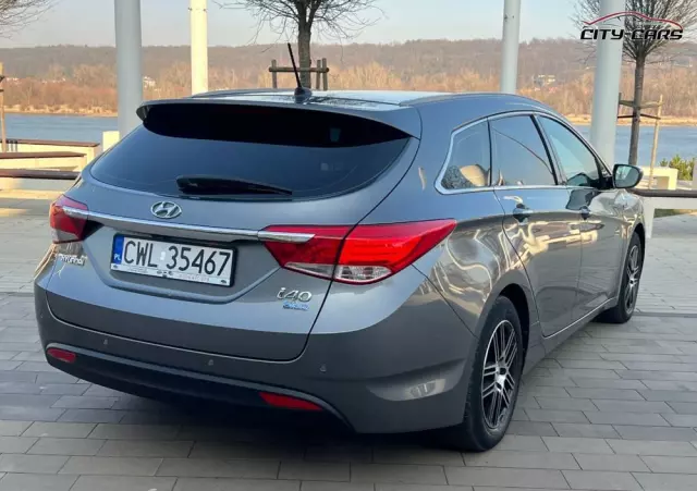 HYUNDAI I40 
