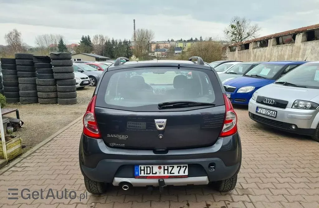 DACIA Sandero 1.6 (85 KM)