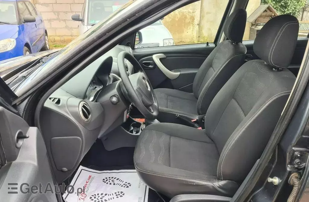 DACIA Sandero 1.6 (85 KM)