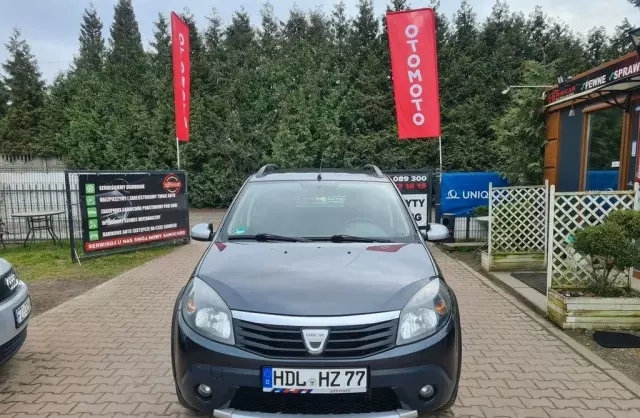 DACIA Sandero 1.6 (85 KM)