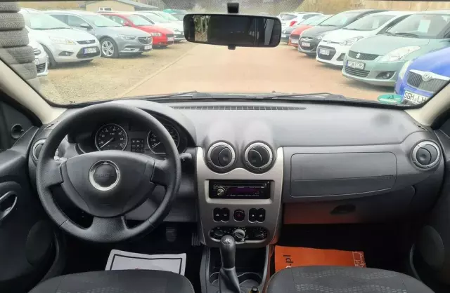 DACIA Sandero 1.6 (85 KM)