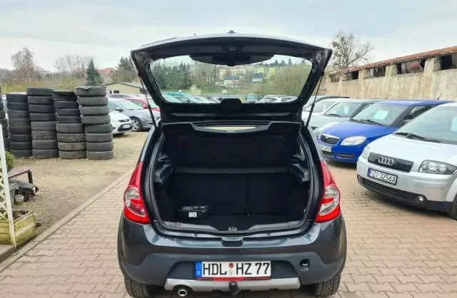 DACIA Sandero 1.6 (85 KM)