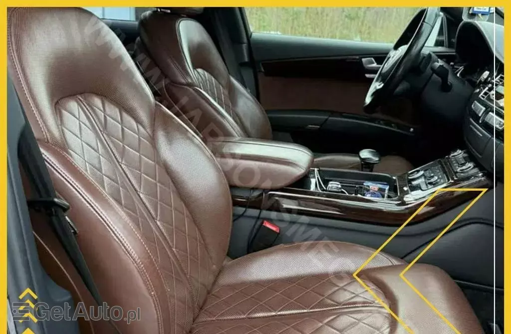 AUDI A8 