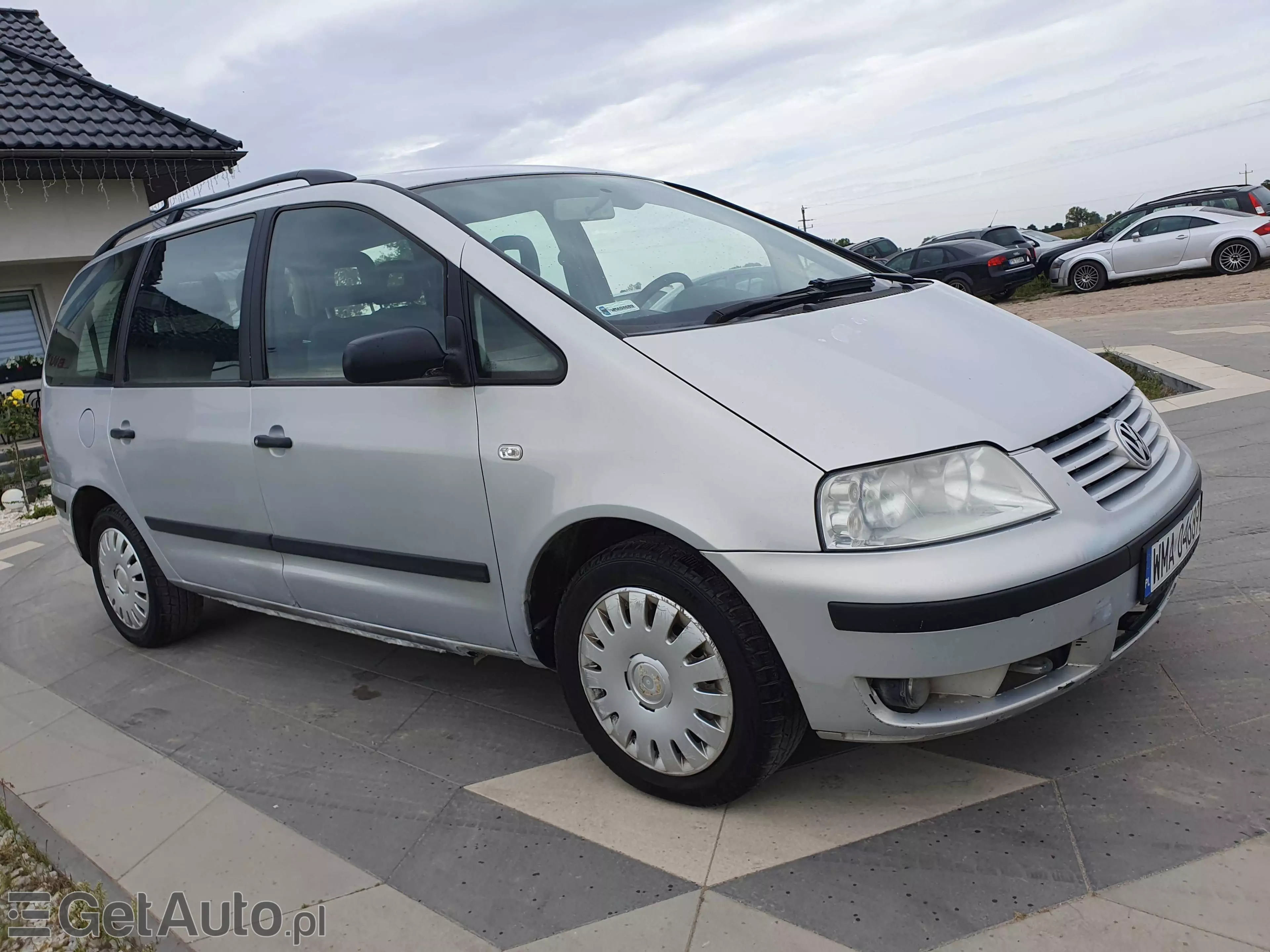 VOLKSWAGEN Sharan 