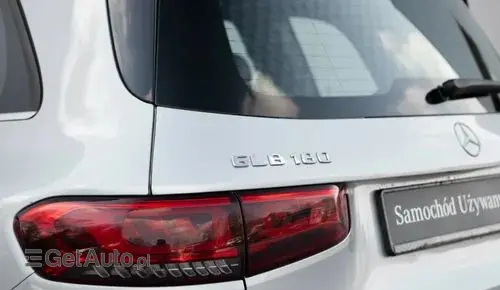 MERCEDES-BENZ GLB 