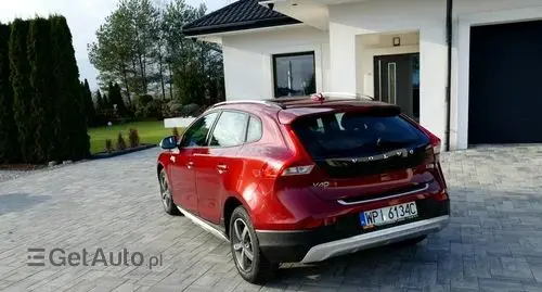 VOLVO V40 Cross Country 