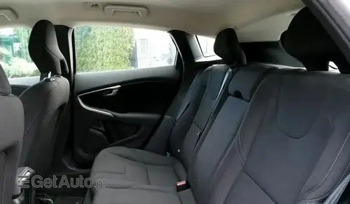 VOLVO V40 Cross Country 