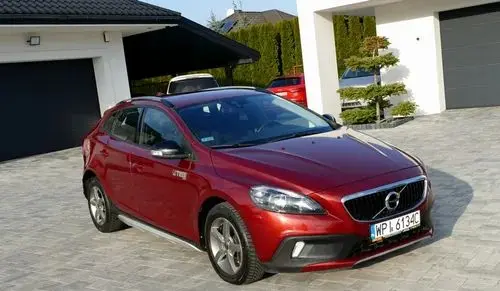 VOLVO V40 Cross Country 