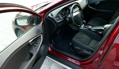 VOLVO V40 Cross Country 