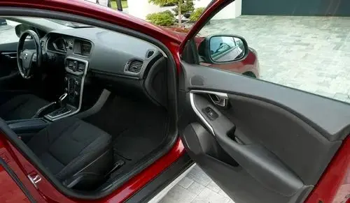 VOLVO V40 Cross Country 