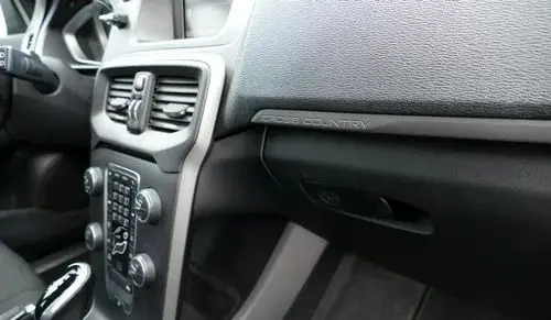 VOLVO V40 Cross Country 