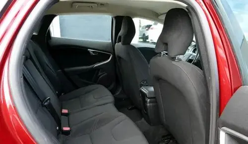 VOLVO V40 Cross Country 