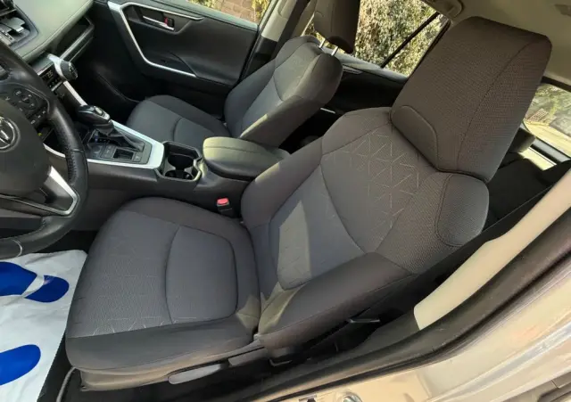 TOYOTA RAV4 2.5 Hybrid Comfort 4x2