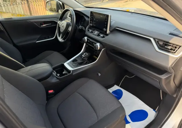 TOYOTA RAV4 2.5 Hybrid Comfort 4x2