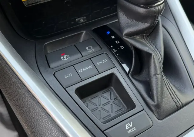 TOYOTA RAV4 2.5 Hybrid Comfort 4x2