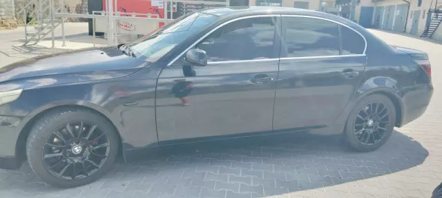 BMW Seria 5 530i