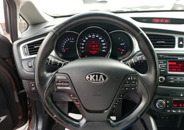 KIA Ceed 1.6 GDI L DCT