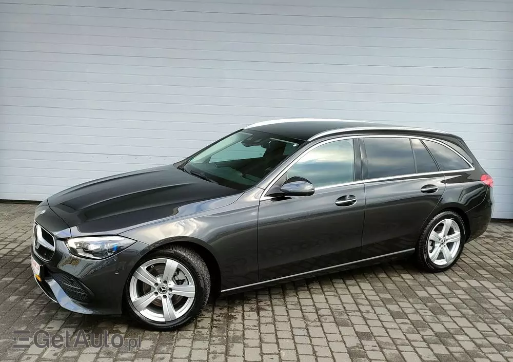 MERCEDES-BENZ Klasa C 220 d 4Matic T 9G-TRONIC Avantgarde