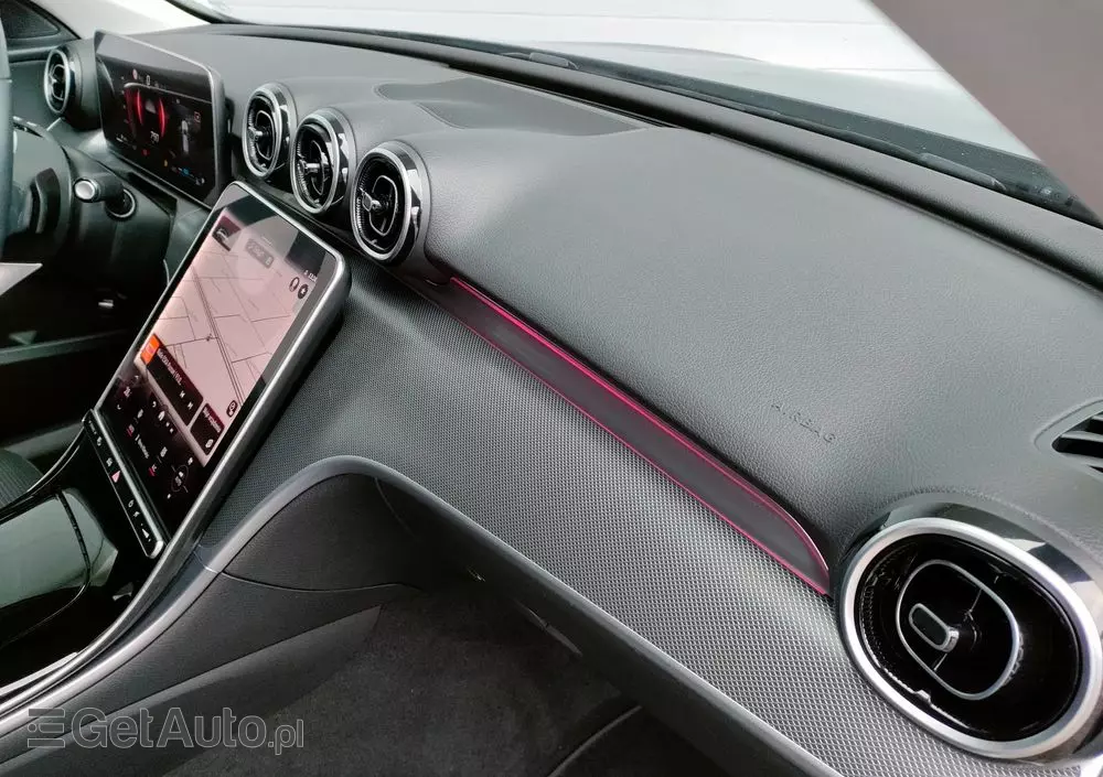 MERCEDES-BENZ Klasa C 220 d 4Matic T 9G-TRONIC Avantgarde