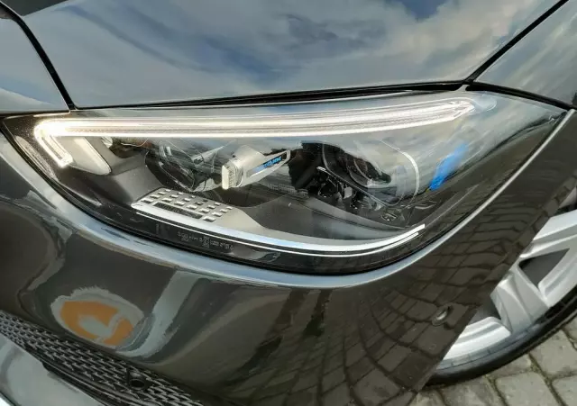 MERCEDES-BENZ Klasa C 220 d 4Matic T 9G-TRONIC Avantgarde