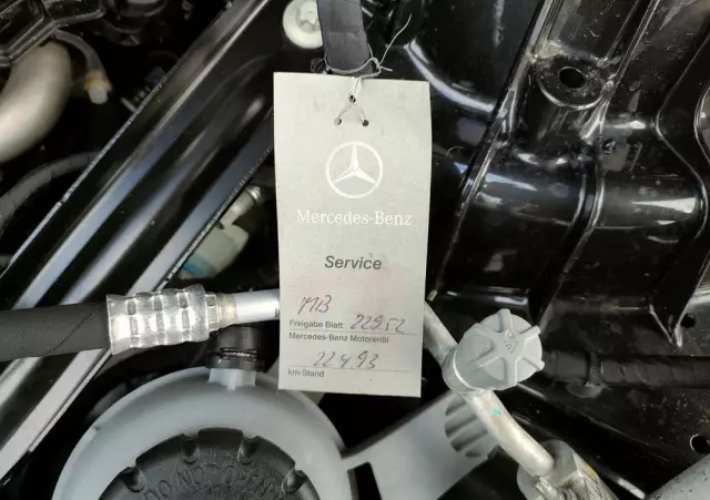 MERCEDES-BENZ Klasa C 220 d 4Matic T 9G-TRONIC Avantgarde