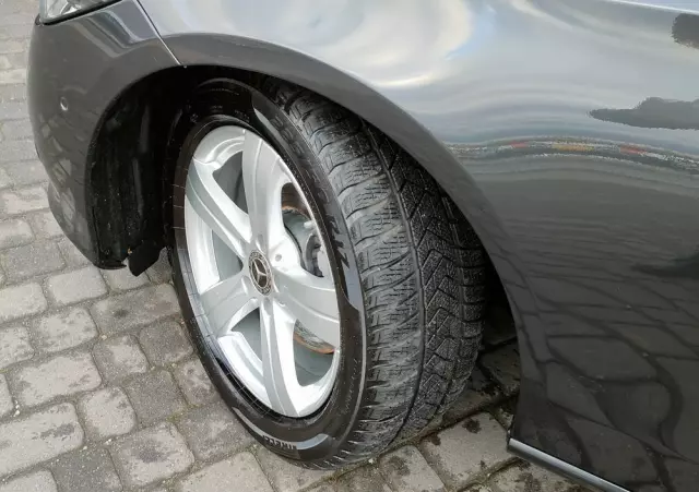 MERCEDES-BENZ Klasa C 220 d 4Matic T 9G-TRONIC Avantgarde