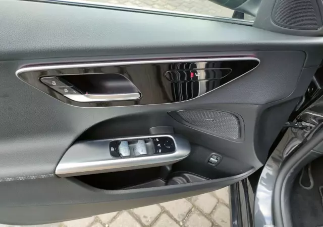MERCEDES-BENZ Klasa C 220 d 4Matic T 9G-TRONIC Avantgarde