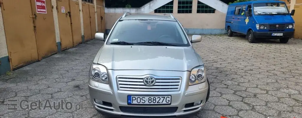 TOYOTA Avensis 