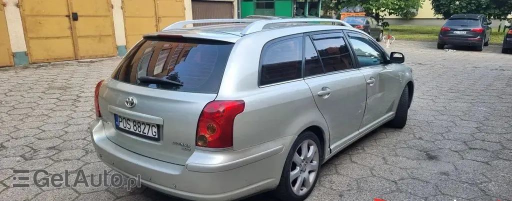 TOYOTA Avensis 