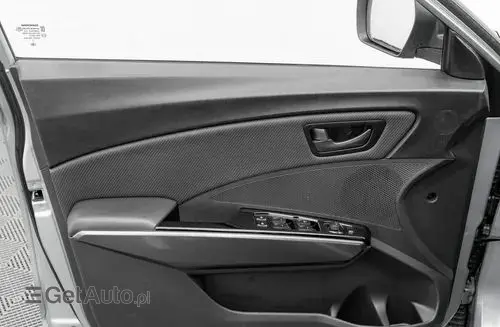 SSANGYONG/KGM Tivoli 