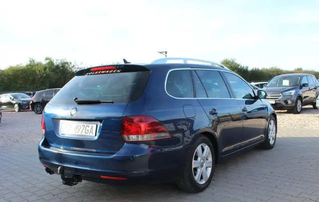 VOLKSWAGEN Golf VI 2.0 TDI Comfortline