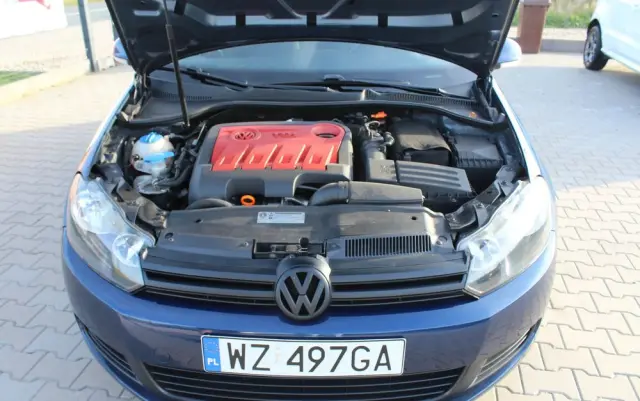 VOLKSWAGEN Golf VI 2.0 TDI Comfortline