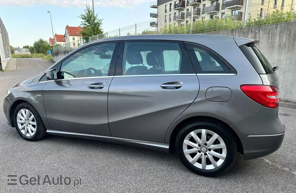 MERCEDES-BENZ Klasa B 