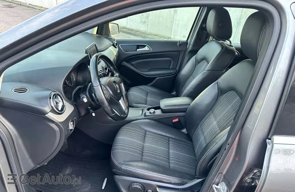 MERCEDES-BENZ Klasa B 