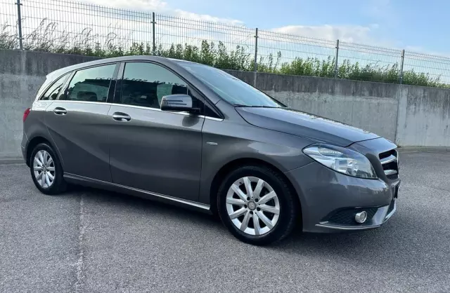 MERCEDES-BENZ Klasa B 