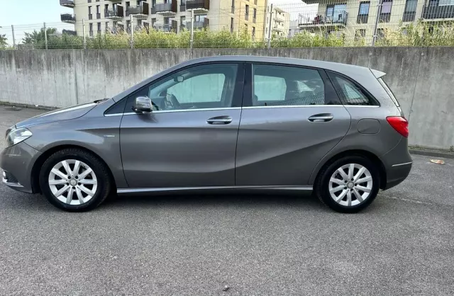 MERCEDES-BENZ Klasa B 