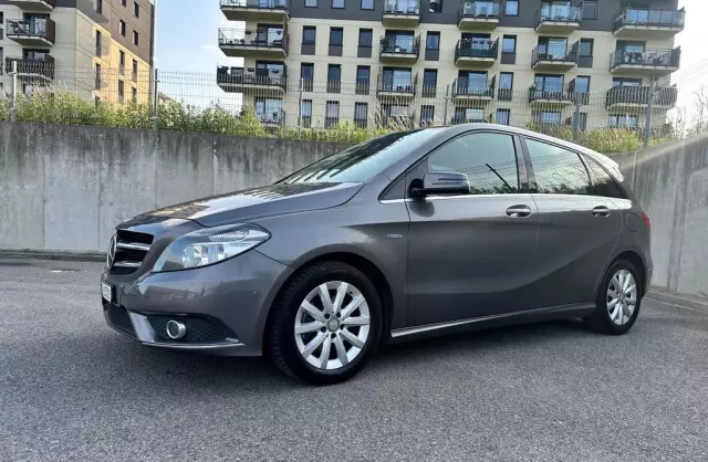 MERCEDES-BENZ Klasa B 