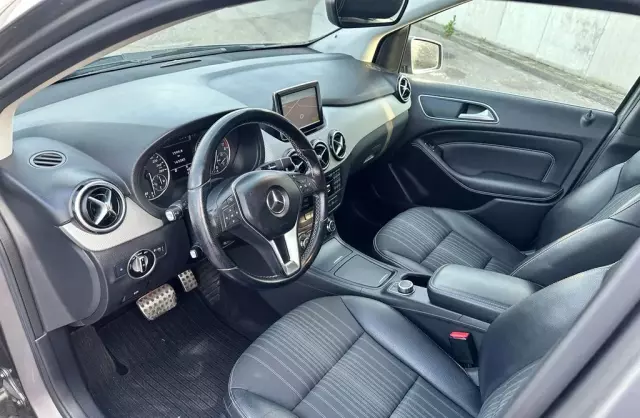 MERCEDES-BENZ Klasa B 