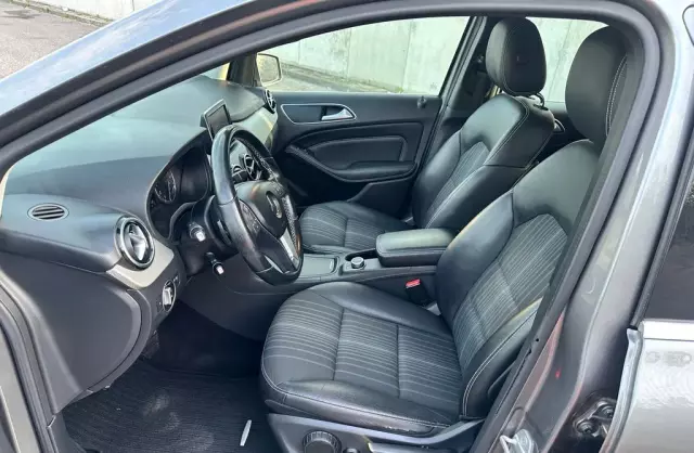 MERCEDES-BENZ Klasa B 