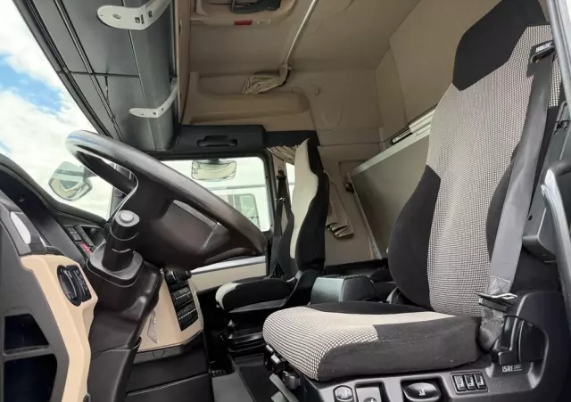 MAN TGX 18.460/Euro6/Retarder/ADR/EfficientLine/bdb stan/serwis MANTopUsed Niemcy/ 