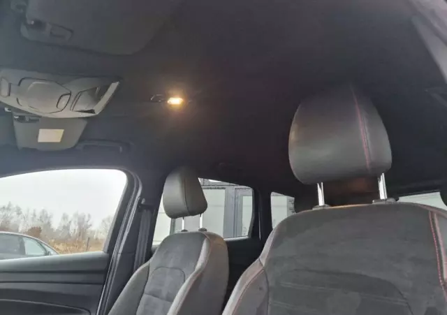 FORD Kuga 1.5 EcoBoost 2x4 ST-Line