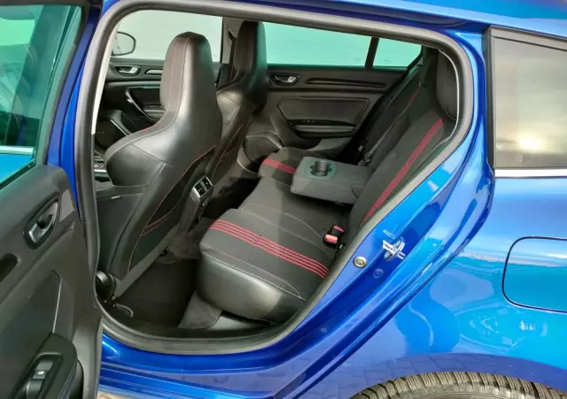 RENAULT Megane Grandtour E-TECH Plug-in 160 R.S LINE