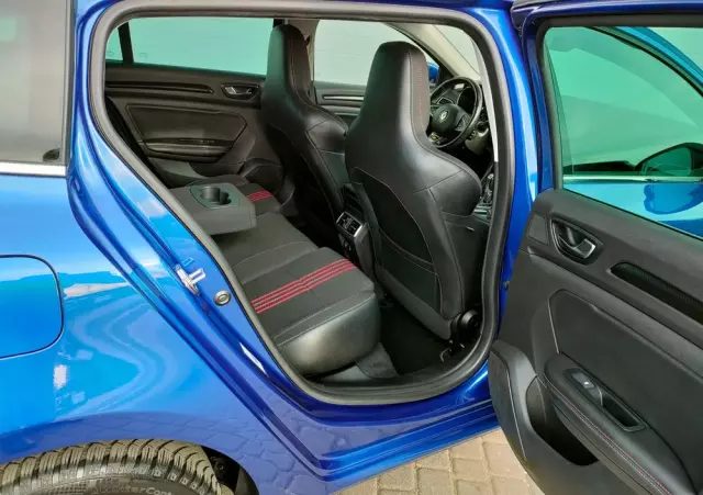 RENAULT Megane Grandtour E-TECH Plug-in 160 R.S LINE