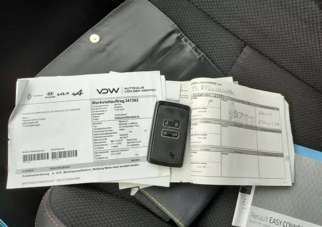 RENAULT Megane Grandtour E-TECH Plug-in 160 R.S LINE