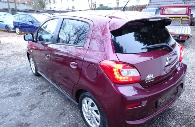 MITSUBISHI Space Star 