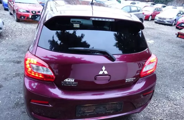 MITSUBISHI Space Star 